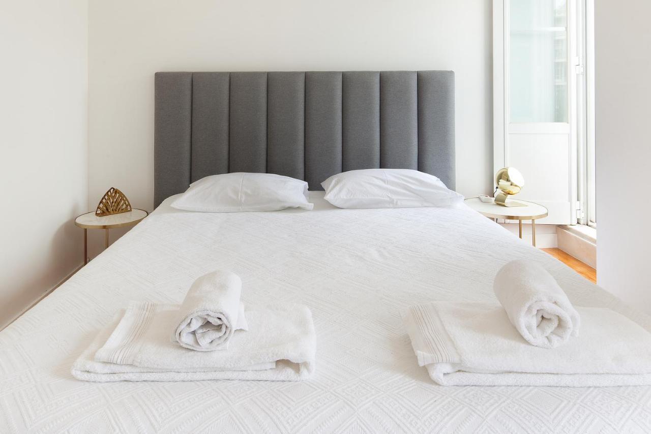 Room With Private Bathroom -Alcantara Lisbon Bagian luar foto